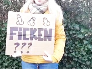 Studentin fragt einen Fremden ob er sie Ficken will