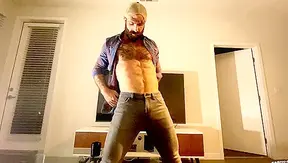 Jakes Seductive Moves End in Epic Blowjob for Vince – RagingStallion 18+