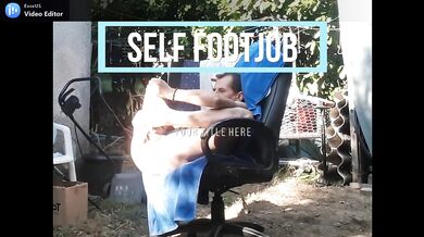 thai girlrecording farang self-footjob