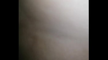 Zorra de culo grande me deja llenarla de leche