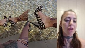 video uro sur mes chaussures ou je leche mon urine