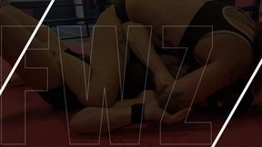 ITALIAN GIRLS NEXT DOOR - THE ROME FIGHTS - Beatrice Vs. Demoniaca in 4K!