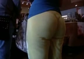 Milf came to the pub in her sexy tight yoga pants showing off her sexy ass