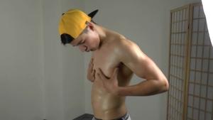 East Boys: Athletic young twink wants ramming hard