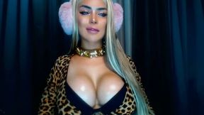 Chachi Sexy Private Show