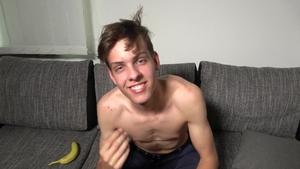 East Boys: Solo athletic amateur cumshot