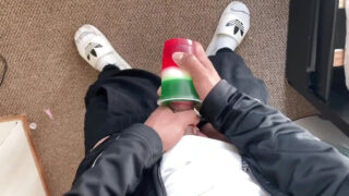 Selbst gemachter Fetisch-Clip einer jungen 18-jährigen Stieftochter, die anal gefickt wird