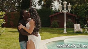 MARISKAX Texas Patti double stuffed by two BBCs