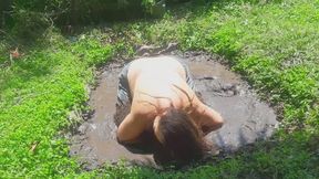 Muddy tits and muddy jeans with mud head dunks