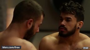 Muscular Hunks Arad Winwin & Michael Jackman Bareback in Intense Gay Action