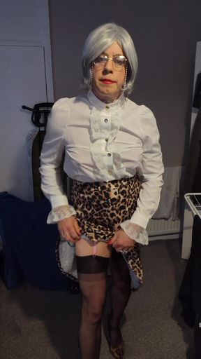 Grandma's got a wrinkley old cock