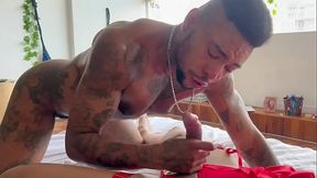 Chuva de gozo de mulher trans linda