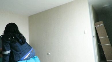 La Good friend the Neighbor, teaches and records her to have