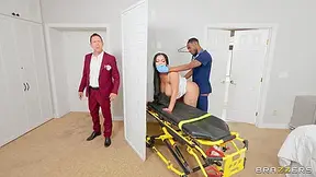 Ashlyn Peaks And Mick Blue - Chubby Milf Crazy Gangbang