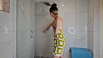 Hairy CUNT or clean shaved CUNT morning shower.