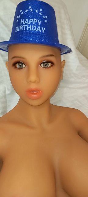 Romanian doll with hat