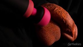 Close Up Vibration For The Dick And Huge Cumshot