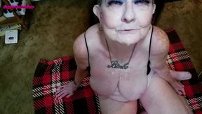 Granny Bimbo POV Gumjob