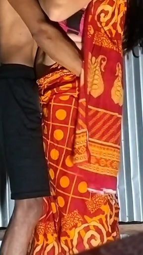 Must-see moment from &quot;Desi boudi ko sari main jodordost Doggystyle korke anal Fuck kiya&quot;