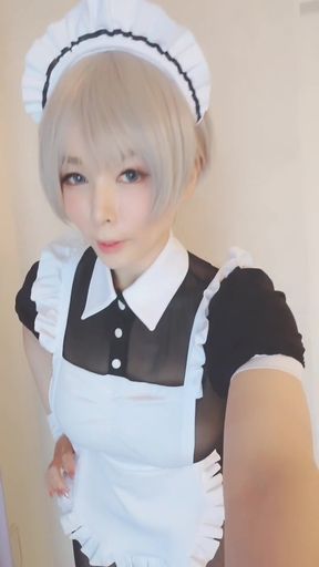 J-cup Japanese babe gets fucked by a sex toy