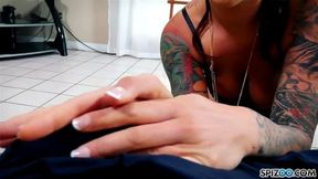 Spizoo Watch Felicity Feline suck, lick and deep throat a big cock