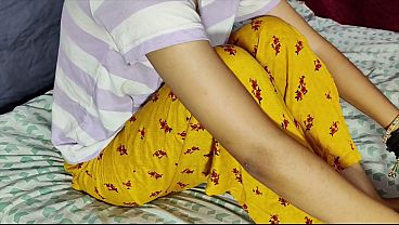 Hot Indian Mausi Ji Ko Oil Lagaakar Choda