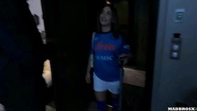 an italian fan from napoli cheats on her boyfriend and agrees to get her ass pounded to apologize !!!