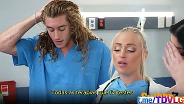 Enfermeira E Madrasta Dando Tratando Com Garoto Recem Machuado LEGENDADO
