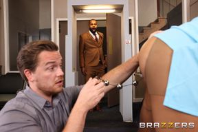 Nymphomaniac ebony with big tits gets fucked in the ass
