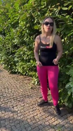 Pee in her leggins, changing on public street