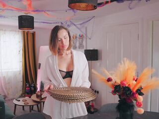 Stepmom: Halloween Freeze
