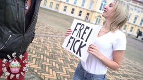 Free fuck distributed in Berlin!