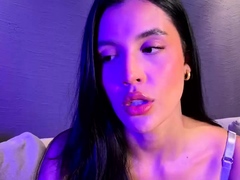 Confident athletic Hanna Miller blowjob video full