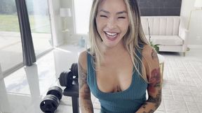 my slutty neighbor want some facial cum-linda lan