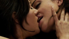 Avi Love & Shyla Jennings did a hearty lesbian sex