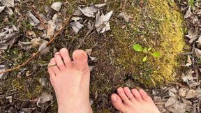 Barefoot Walk in the Forest - Foot Fetish - Bare Feet!