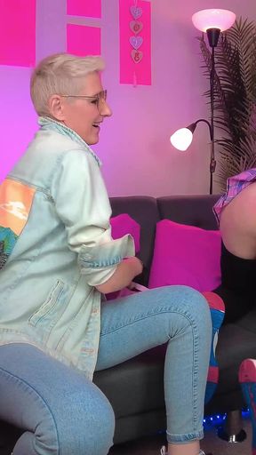 Spanking while cumming - Girl & Femboy - 4K (Full video)