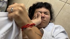 LATINA SISTERS FIGHT FACE KICKS