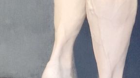 Tempest does up close calf raises