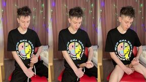 quick dorm jerk makes 23cm cock squirt everywhere