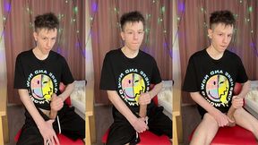 quick dorm jerk makes 23cm cock squirt everywhere