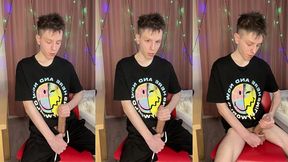 quick dorm jerk makes 23cm cock squirt everywhere