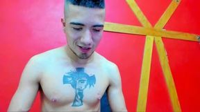 Taylor Vicious Jerks His Cock Off to Unload His Cumm