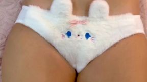 stepbrother cums on his virgin stepsister s pussy