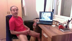 Rebutsam wichst auf Skype