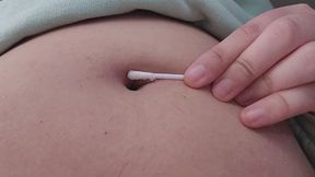 Q-Tip Bellybutton Play, Teasing My Navel with Cotton Swabs in Fetish Close-Up