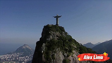 Minha vizinha fica excitada vendo vídeos porno e me chama para fuder, Myllena Rios