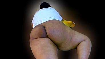 Egyptian Big Ass Hot 18 Year old Girl Naked & Show her Big Ass For Getting Anal fuck from stranger guy