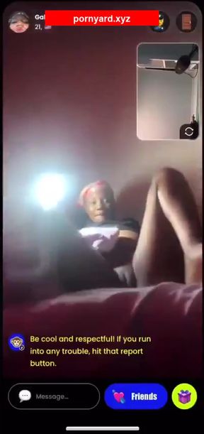 Amateur teen flashes her reaction to a surprise cock reveal.