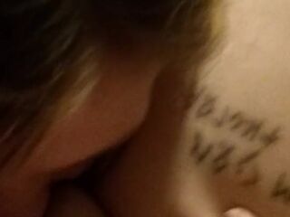 My girl goes down on me